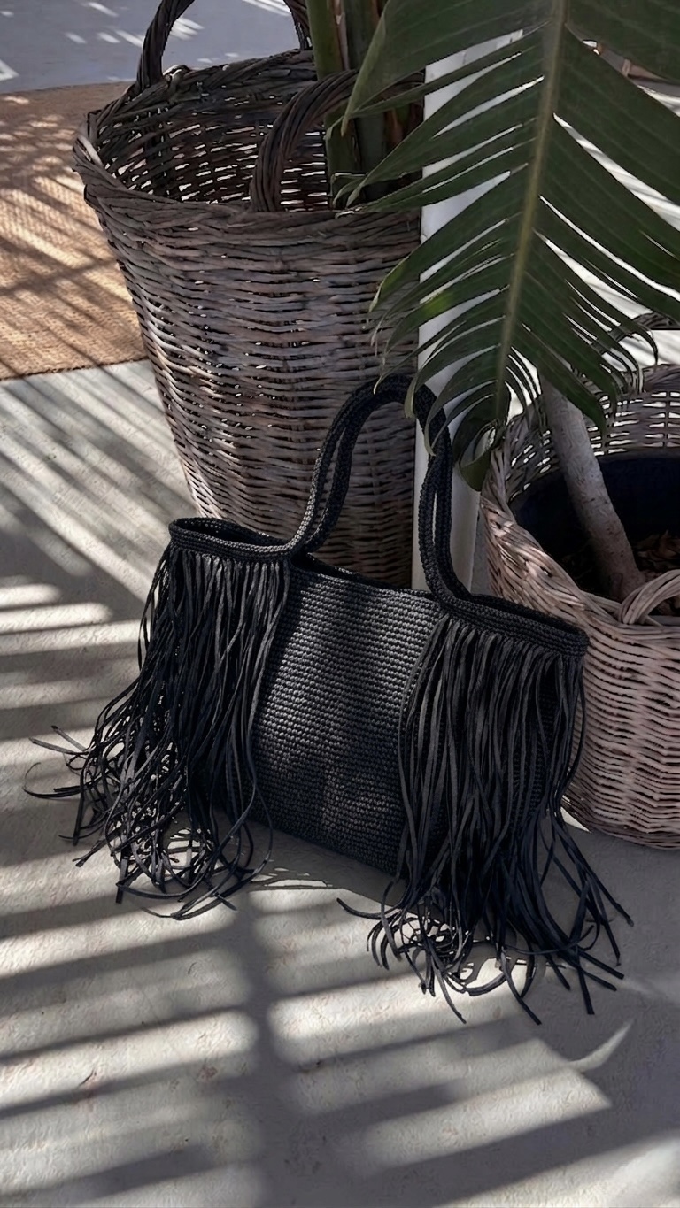 Willow Tote Fringe Bag